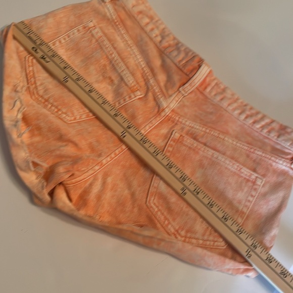 We the Free Shorts Romeo Peach Distressed Mid Rise Rolled Cut Off Shorts - Picture 6 of 11